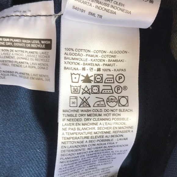 ๐HP๐Leviโs x Bape Trucker Jean Jacket Patchwork - Picture 16 of 16